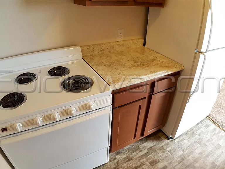 775 Robins Rd #2 — Photo 5