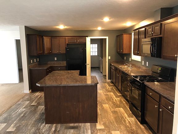 2nd image of 1132 Hunters Glen Blvd #371