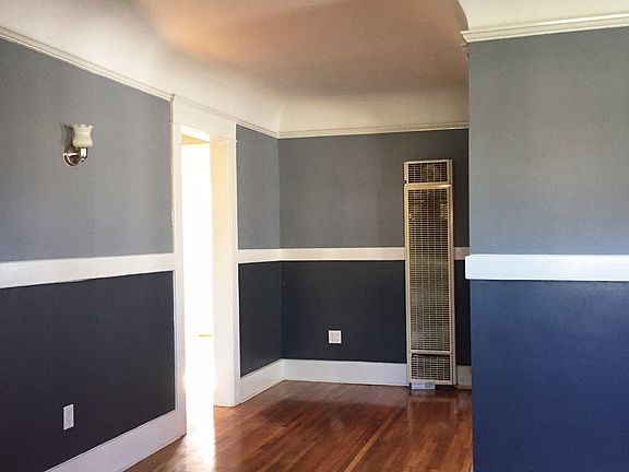 4th image of 808 E Grand Ave