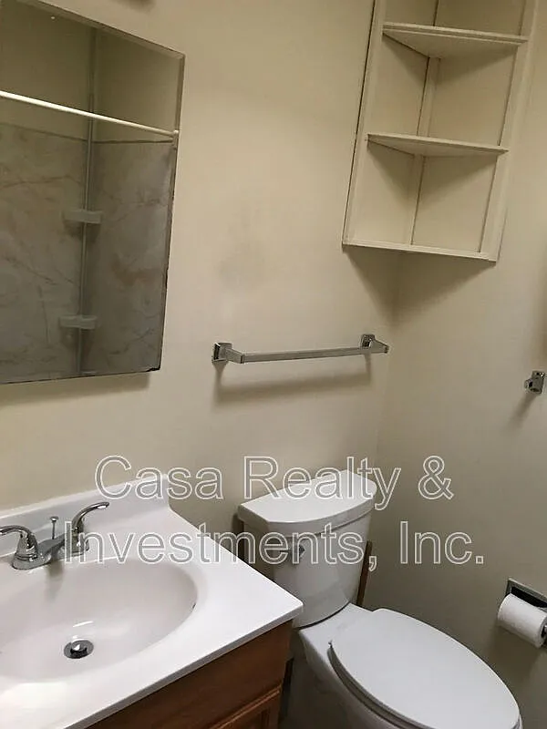1 bed, 1.0 bath, $1,200 — Photo 3
