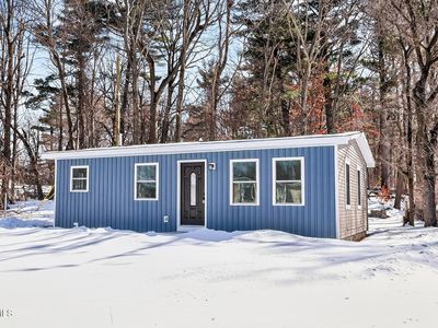 40 Sherwood Drive, Latham, NY, 12110