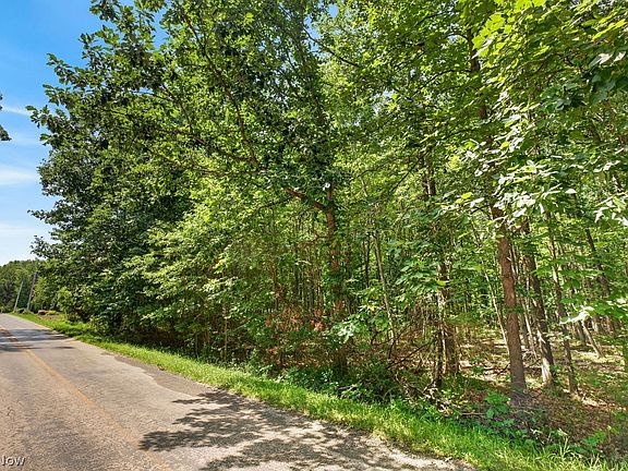 4th image of Ville Brownhelm Station Rd
