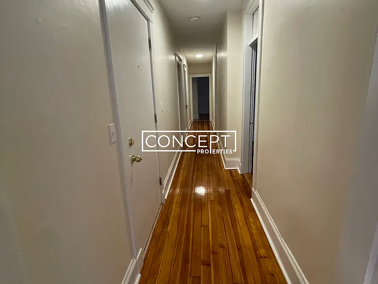 8 Barrows St #3 — Photo 10