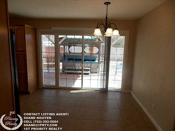 5th image of 880 Crazyhorse Way