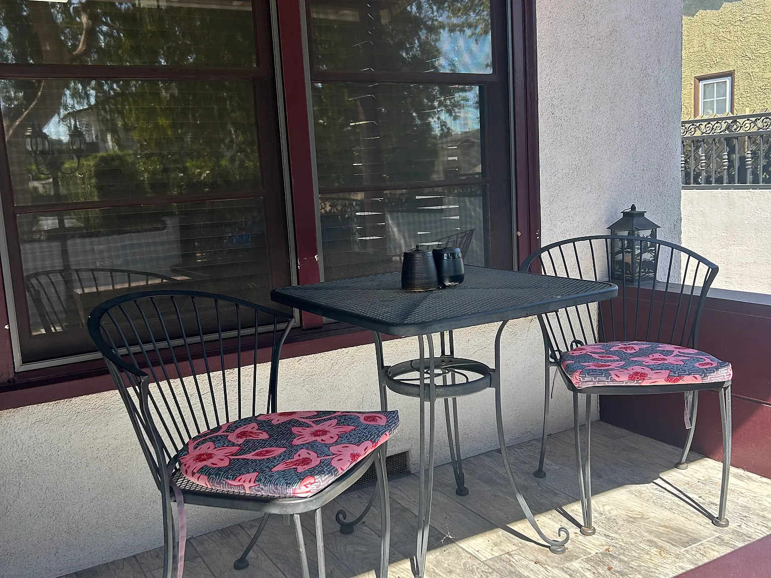 3 bed, 1350 sqft, $5,500 — Photo 4