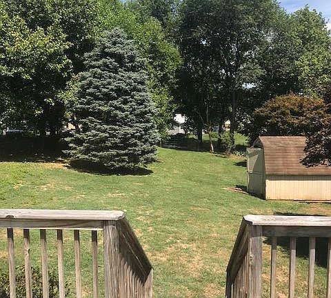 2nd image of 510 Burns St