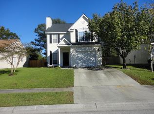 138 E Hartwick Ln, Goose Creek, SC 29445