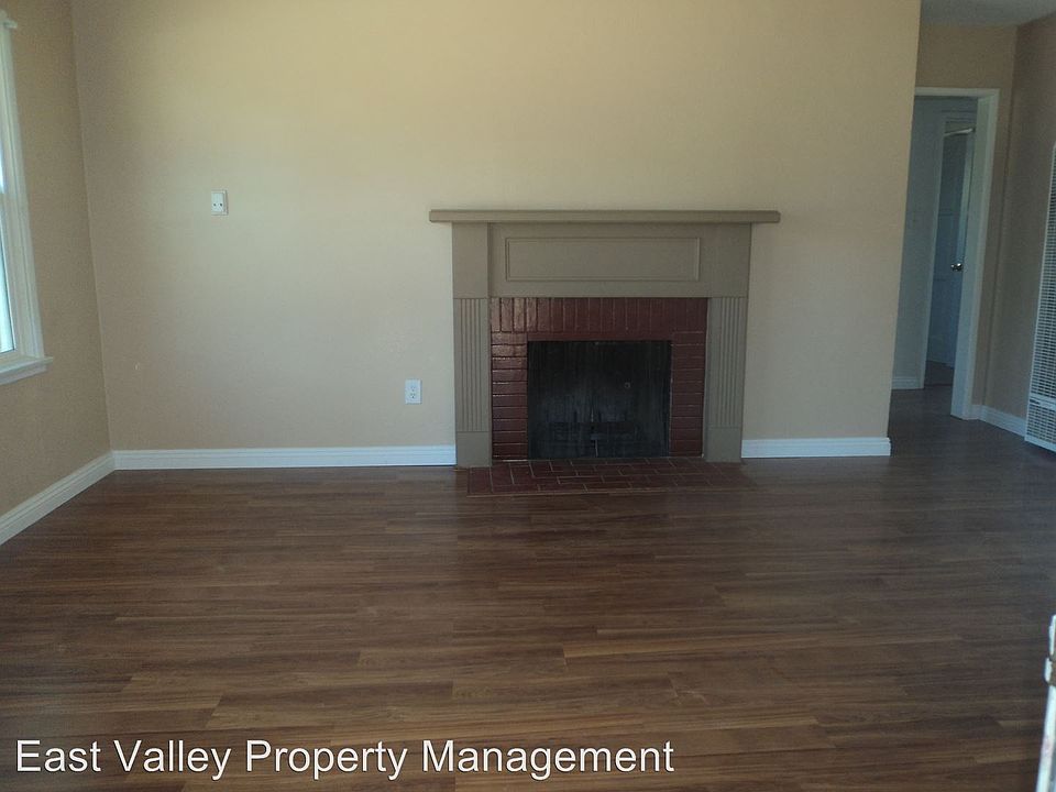 1st image of 1883 E Victoria Ave