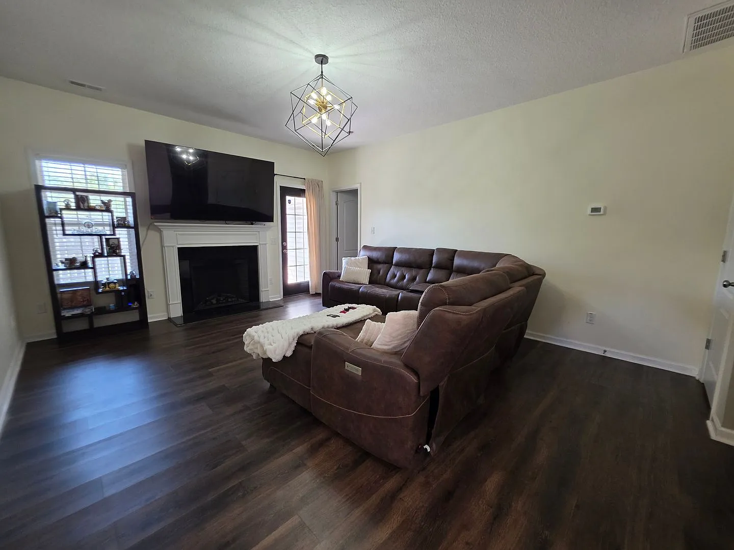 Spacious Carolina Forest Beauty with First-Floor Primary Suite & Community Pool — Photo 4