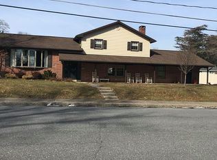 350 Hamaker Rd, Manheim, PA 17545