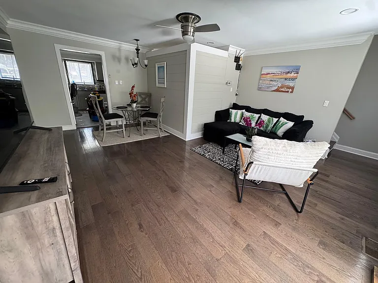 4736 Walden Pond Dr — Photo 19