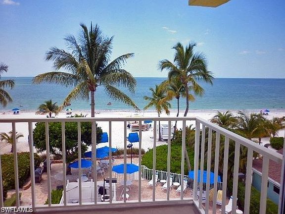 2nd image of 5524 Estero Blvd #403