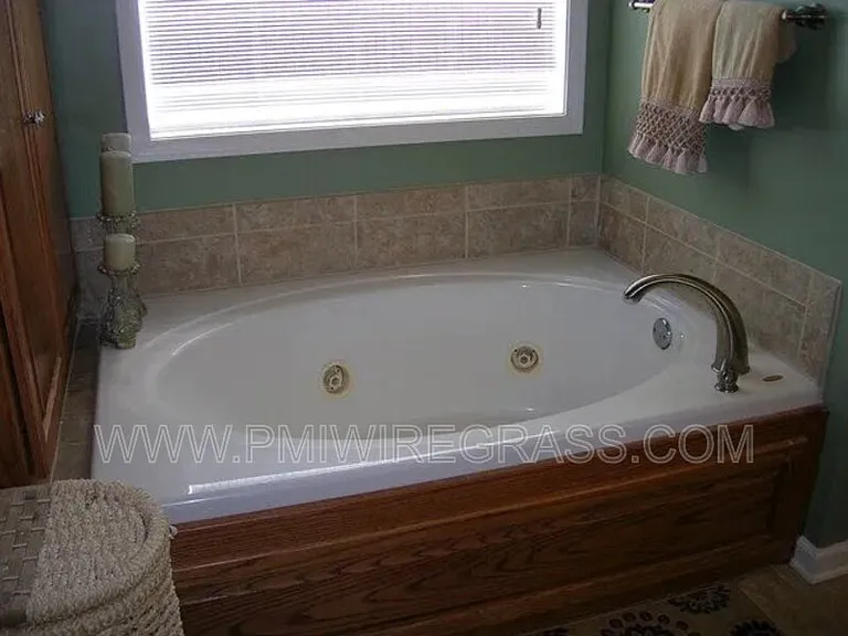 249 Windsor Garden Dr — Photo 25