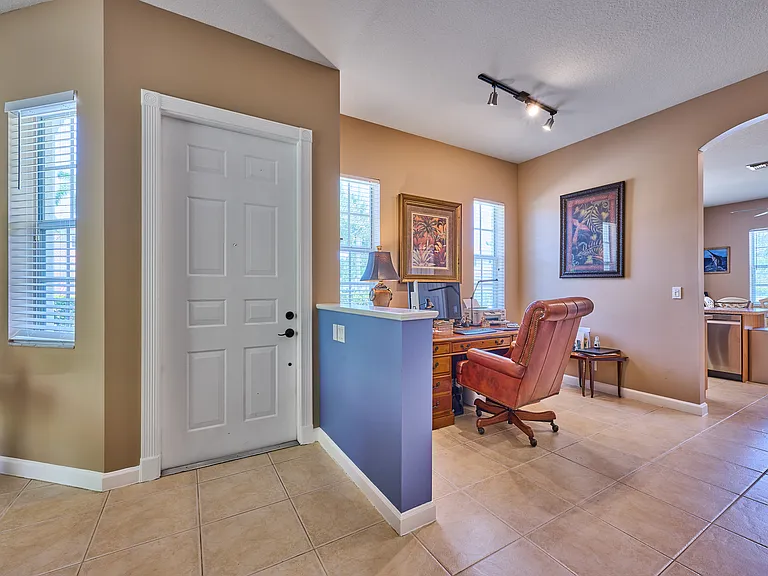 530 Commons Dr — Photo 19