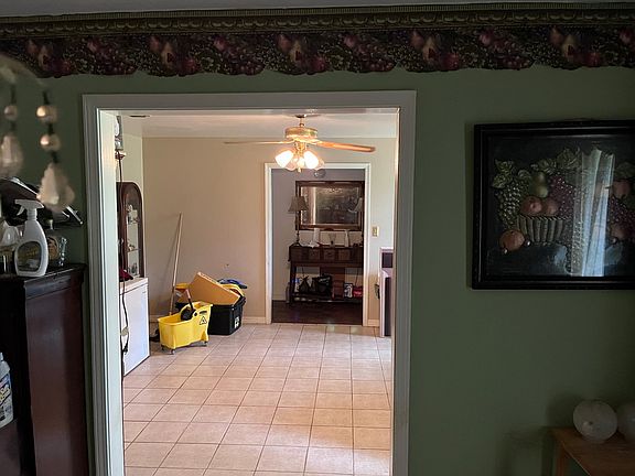 4th image of 3228 Pines Rd