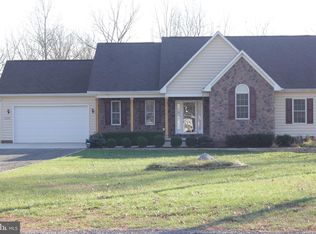 5650 Creekside Xing, Warrenton, VA 20187