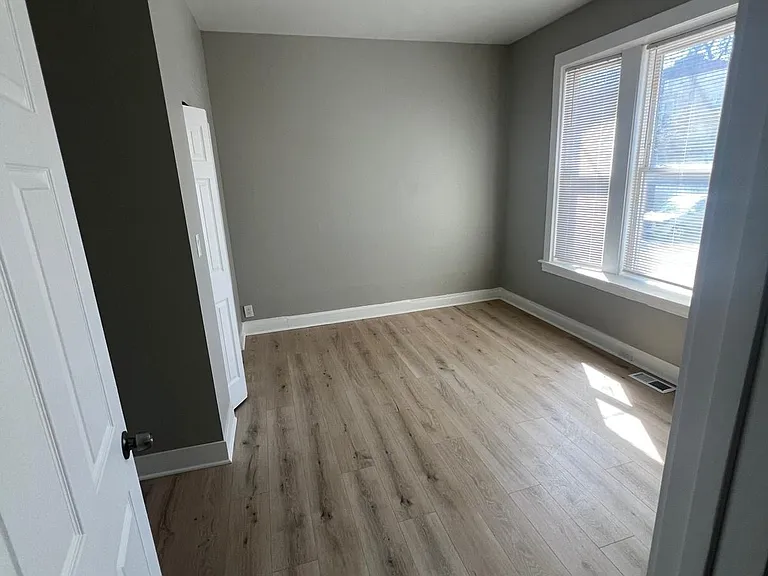 3848 W Hirsch St — Photo 9