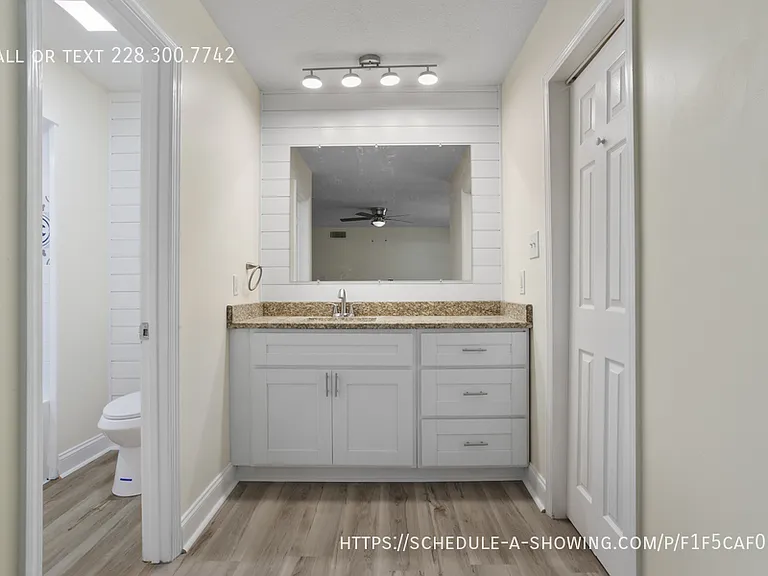 122 Carroll Ave — Photo 27