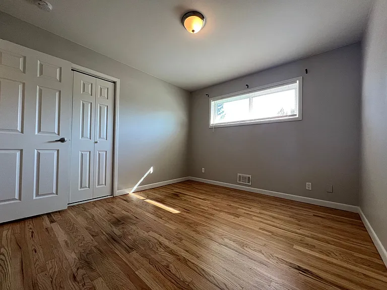 1365 Lucille Ct — Photo 10