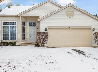 61 Kentland Dr, Romeoville, IL 60446