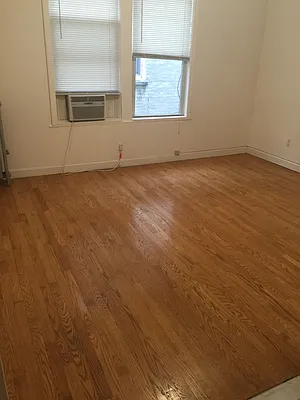 Rented by Sterling Realty Solution Inc | media 18