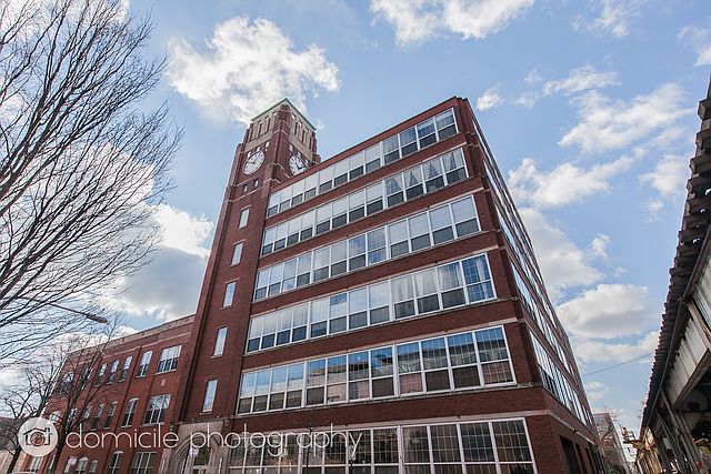 1st image of 1801 W Larchmont Ave APT 105