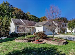 4507 Camden Ridge Dr, Greensboro, NC 27410