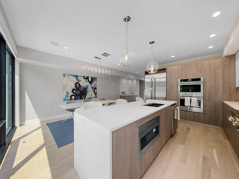 8824 Churchill Rd — Photo 39