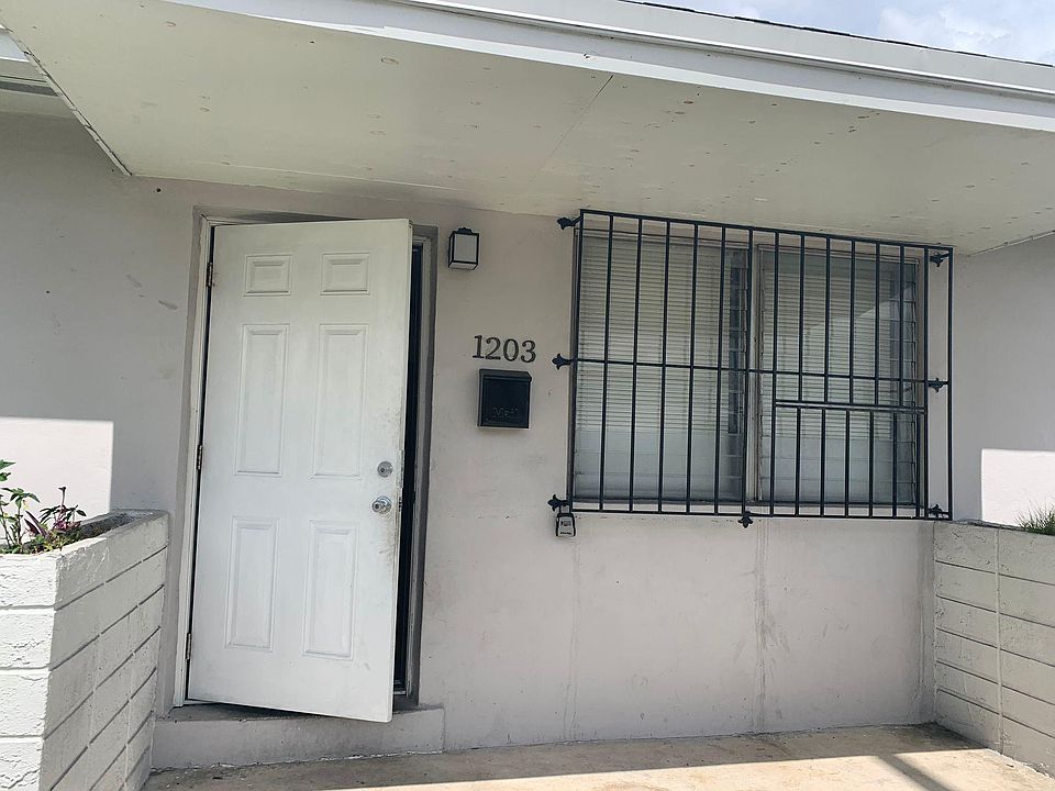1st image of 1203 NW 44th St #1203