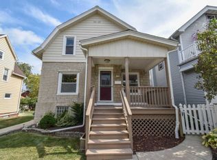 1548 S 79th St, West Allis, WI 53214