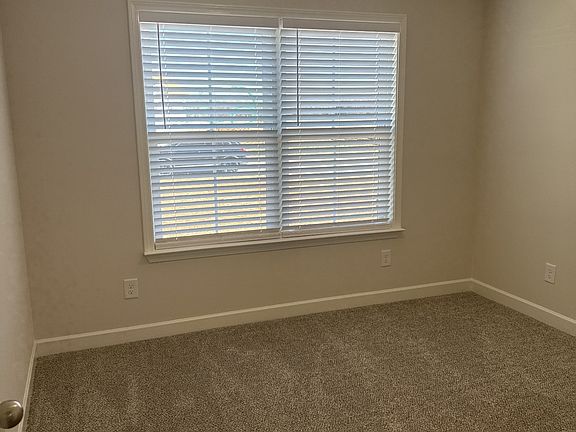 4th image of 3305 Curie Cir Lot 636