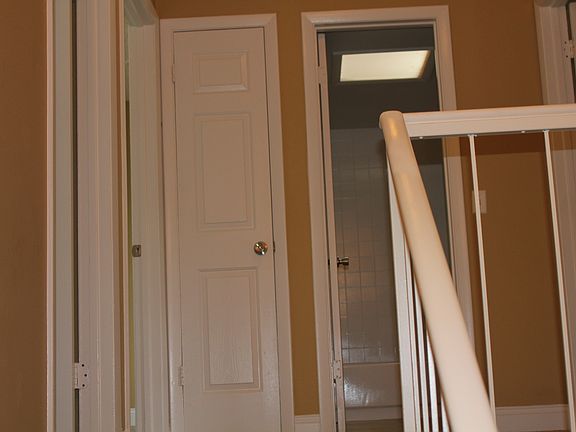 5th image of 103 Eastwind Ln