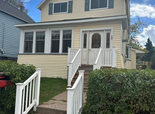 747 S Pine St, Ishpeming, MI 49849