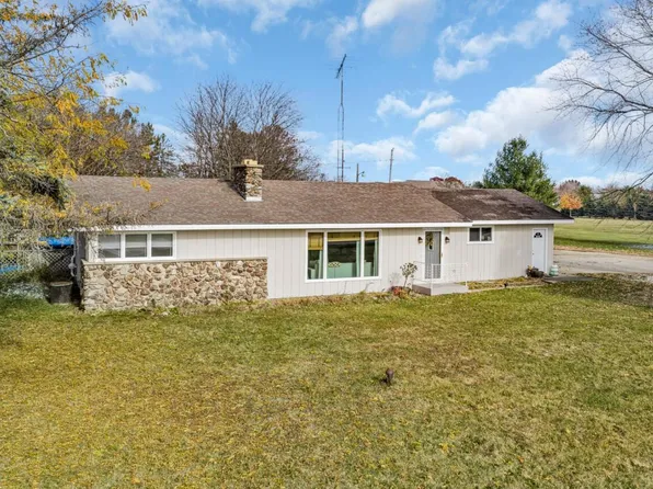 40522 Bloomfield ROAD, Genoa City, WI 53128