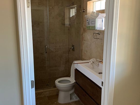 5th image of 9536 Valjean Ave