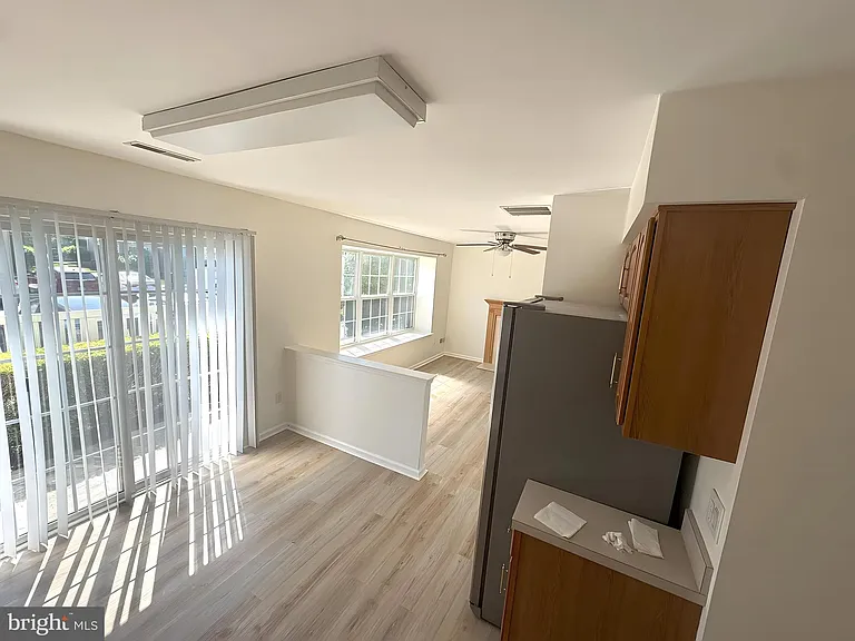 5701 Essex Ln — Photo 17