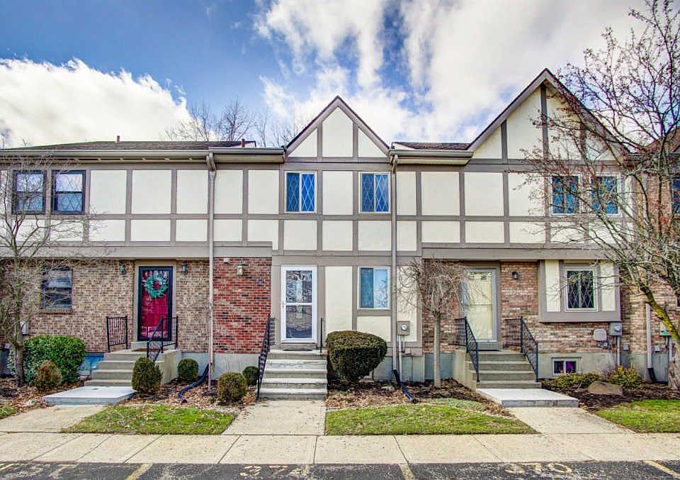 1st image of 374 Bexley Ct
