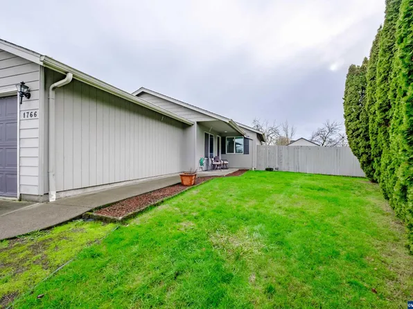 1766 46th Pl SE, Salem, OR 97317