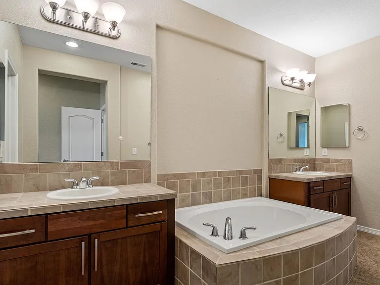 11830 E Fair Ave — Photo 20