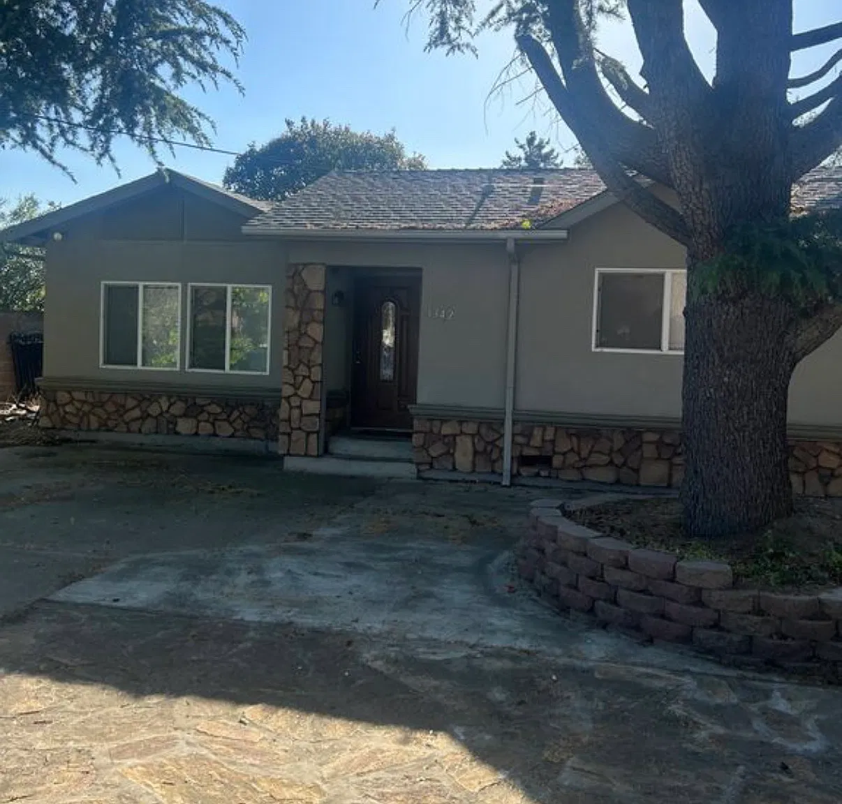 1 bed, 696 sqft, $3,000 — Photo 1