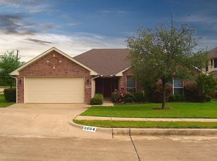 6064 Bent Creek Ct, Haltom City, TX 76137