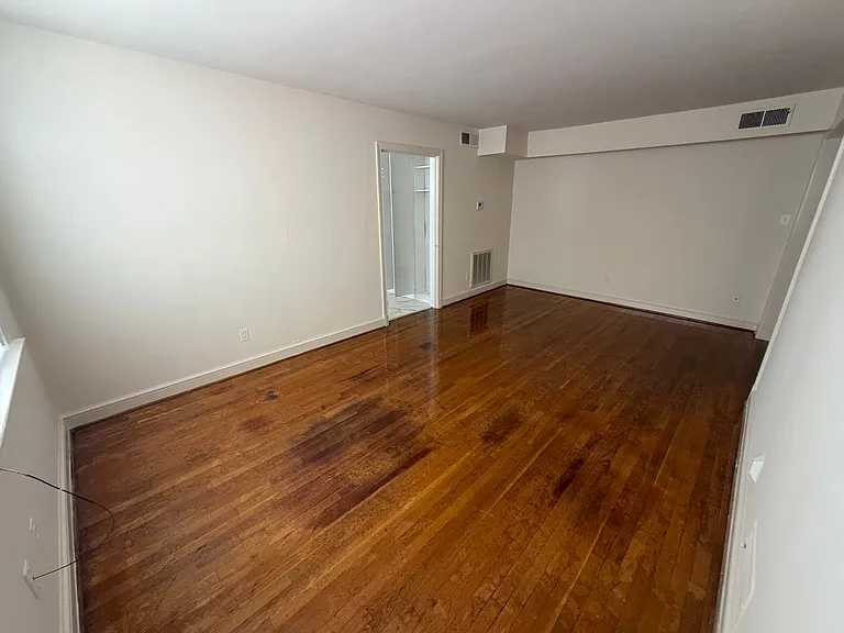 3532 Floyd Avenue — Photo 15