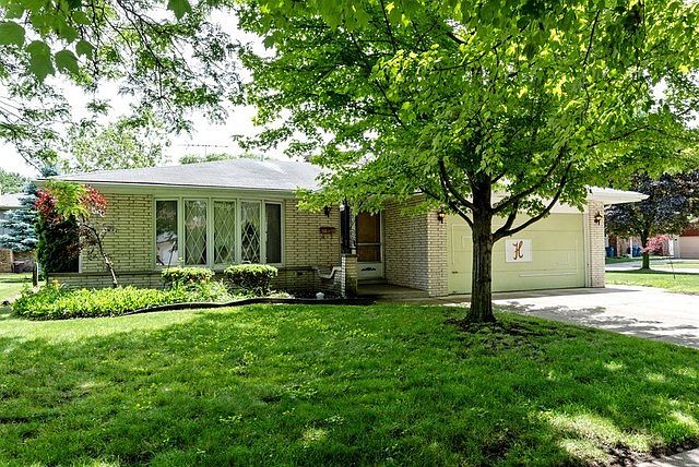 1st image of 17259 Evans Ave
