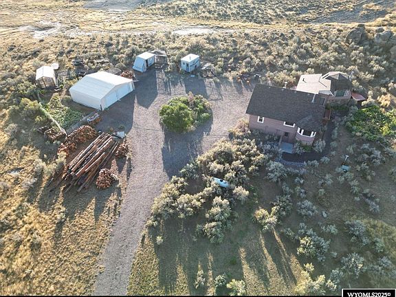 5th image of 984 Missouri Flat Rd