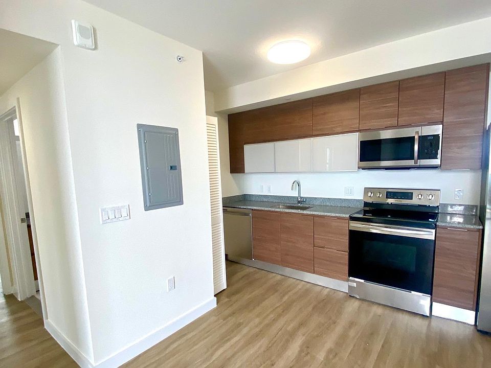 1st image of 57 NE 5th St #3210