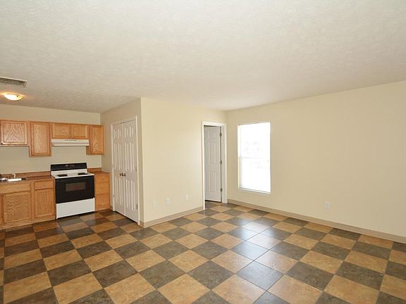 3rd image of 1702 W Michigan St Ste 11
