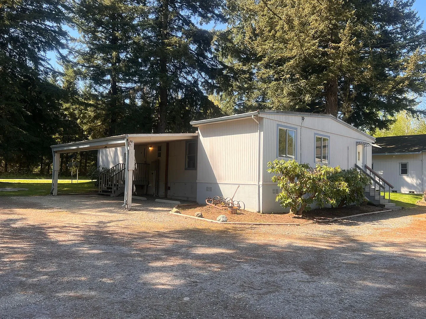 Spacious living meets rural charm - 3 bedroom in Custer — Photo 1