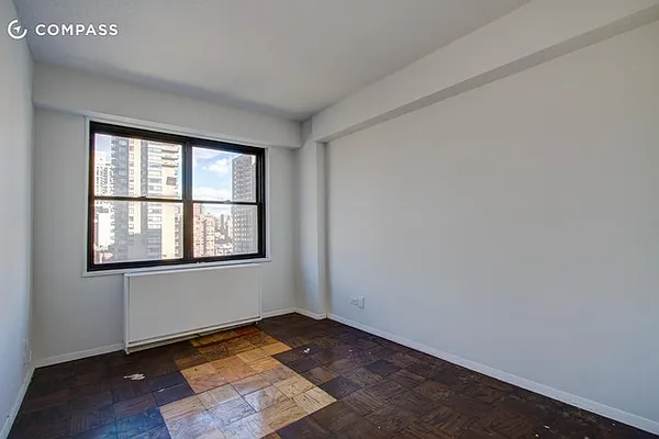 Sold by Compass | media 11