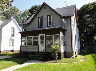 1121 Oak St, Beloit, WI 53511