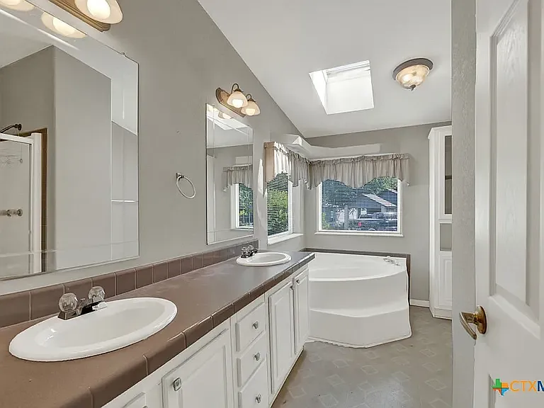 238 Global Dr — Photo 15